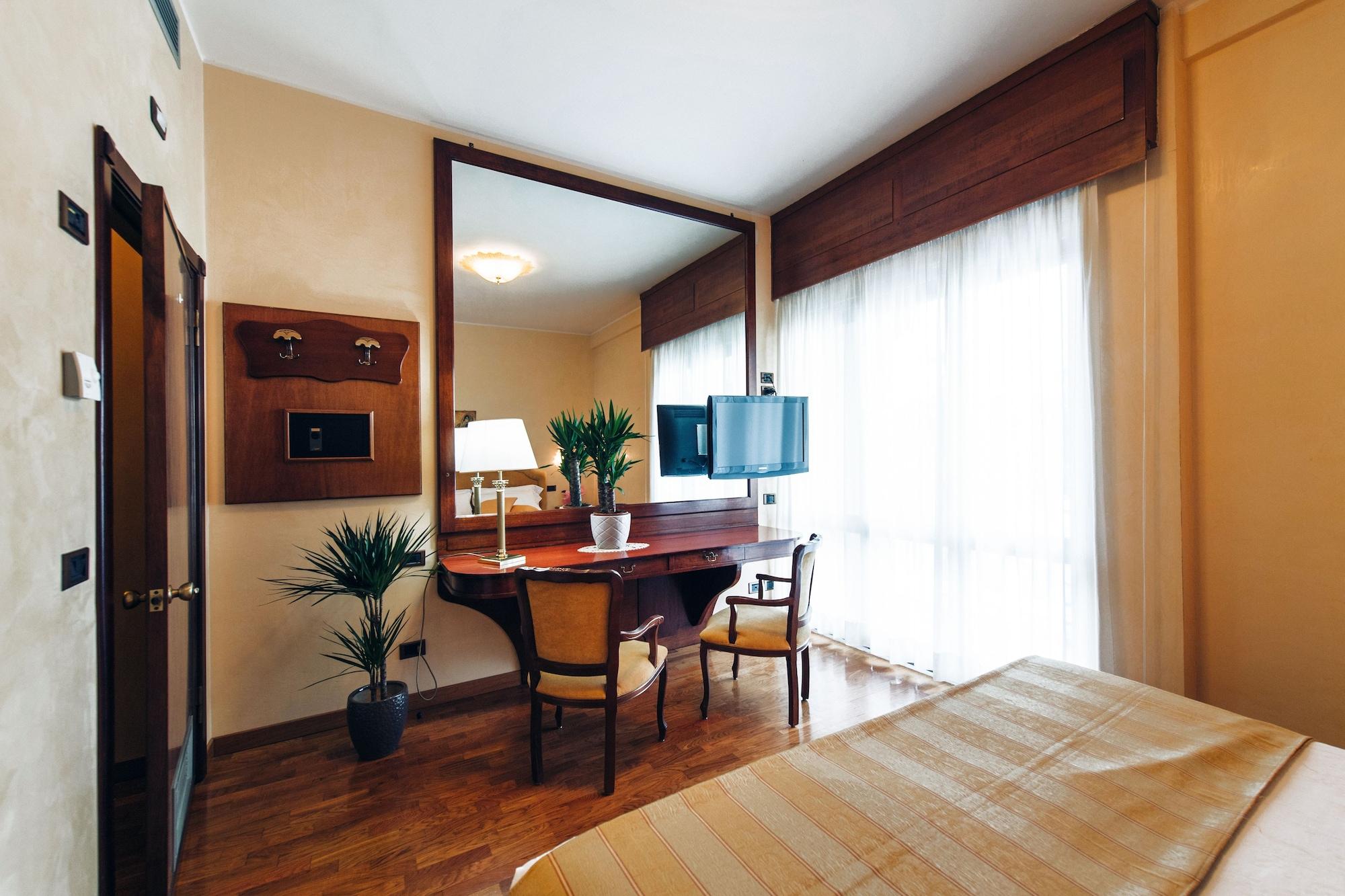 Grand Hotel Excelsior Chianciano Terme Exterior foto